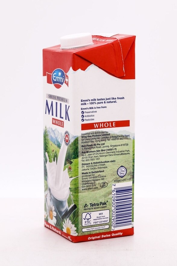 EMMI Swiss Premium Milk