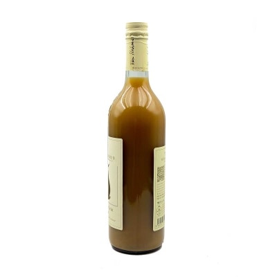 VAN NAHMEN Pear Juice.